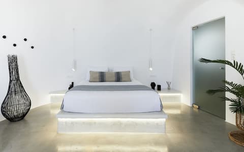 You And Me Suites, Room