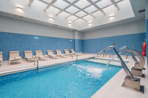 Gaia Residence, Indoor pool