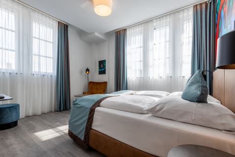 Trip Inn Living & Suites, Room