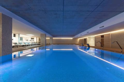 Boeira Garden Hotel Porto Gaia, Curio Collection by Hilton, Pool