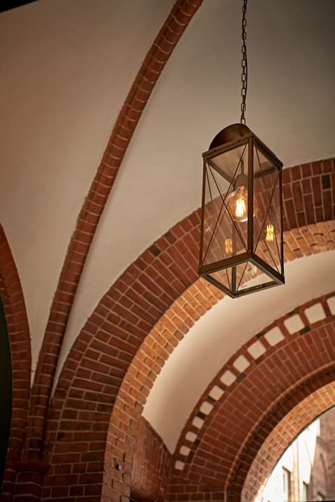 WIDE Hotel, Reception