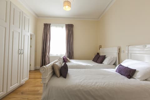 Dublin Vacation Rentals, Room