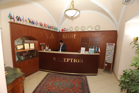 Azcot Hotel - Nizami Street, Lobby sitting area