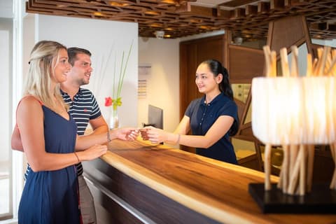 Seasalter Maldives, Lobby