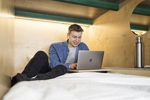 Green Marmot Capsule Hotel Zurich, Room