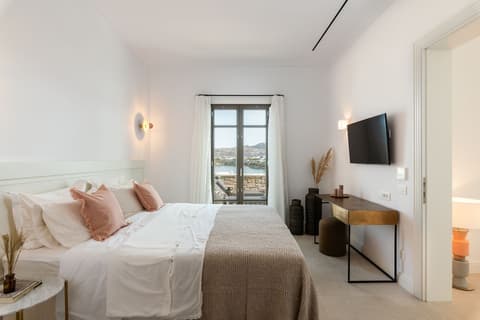 Bonzoe Suites & Villas, Room
