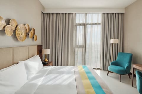 Holiday Inn Dubai Al-Maktoum Airport by IHG, Room