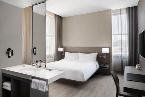 AC Hotel by Marriott Little Rock Downtown, Room