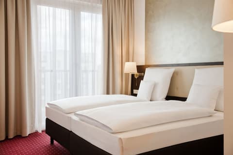 Gold Palais Hotel, Room