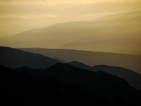 Las Chimeneas, Miscellaneous