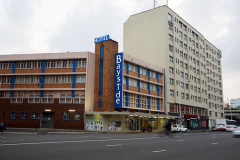 Bayside Hotel Pine Street, Exterior