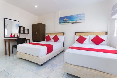 3j's And K Apartment, Room