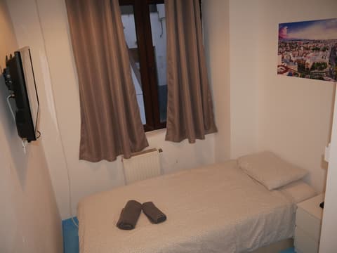 Piata Uniri Cozy Inn, Room