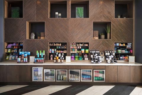 THesis Hotel Miami Coral Gables, Curio Collection by Hilton, Reception