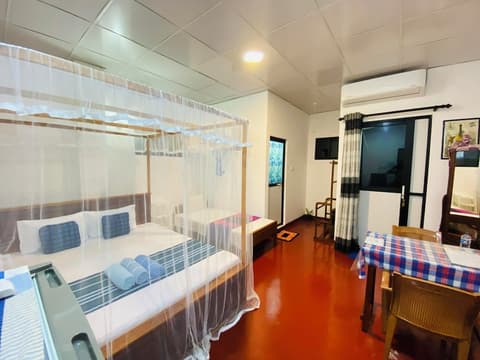 Lotus Grand Rest, Room