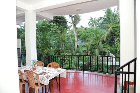 Lotus Grand Rest, Terrace/patio