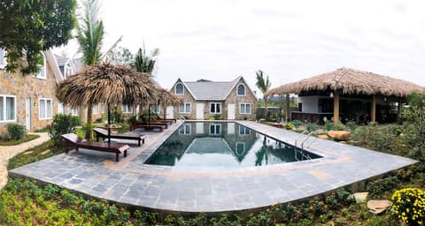 Ninh Binh Sona Resort, Outdoor pool