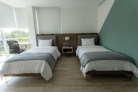 Hotel Puerto Pacifico Guayaquil Airport, Room