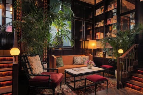 The Ivens, Autograph Collection, Lobby