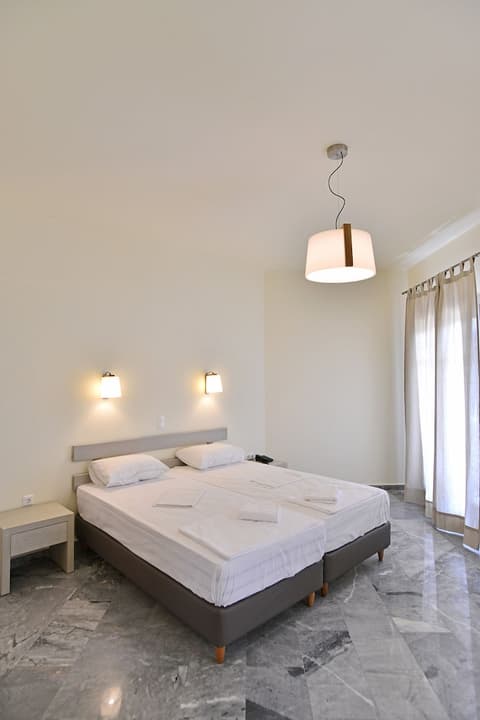 Erato Hotel, Room