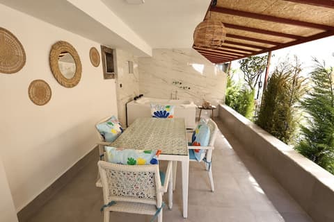 Livia Luxury Apart Hotel, Living area