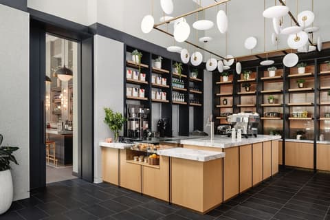 Arlo Midtown, Coffee shop