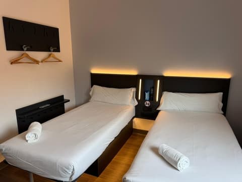 Flex Malaga City Center, Room