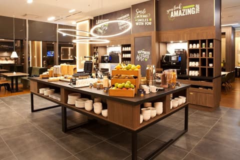 Hampton by Hilton Munich City Center East, Breakfast area