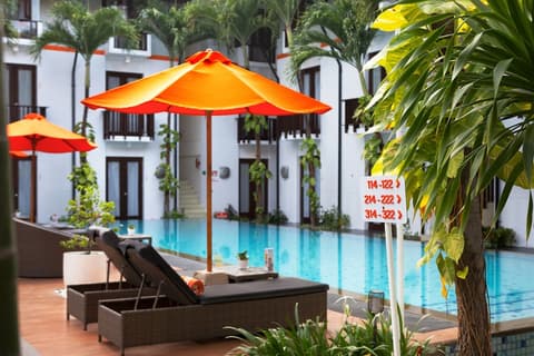 HARRIS Hotel Kuta Tuban Bali, Pool
