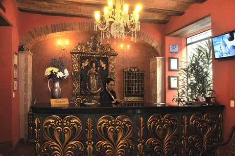 Hotel Monasterio, Reception