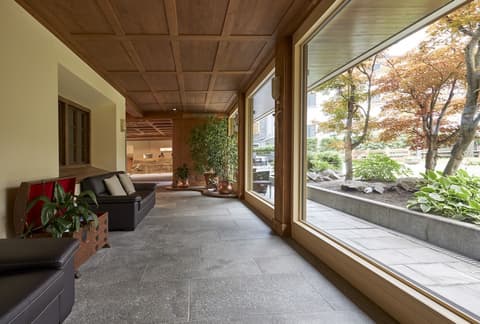 Hotel Rezia, Lobby sitting area