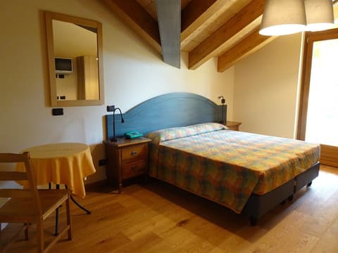 Hotel Aigle, Room
