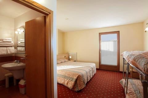 Hotel delle Alpi, Room