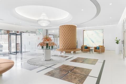Golden Sands Hotel & Residences, Lobby