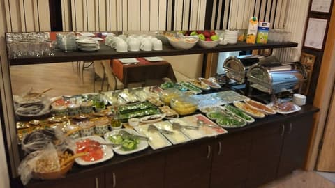 Mini Fuar Hotel, Buffet