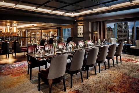 The St. Regis Toronto, Restaurant