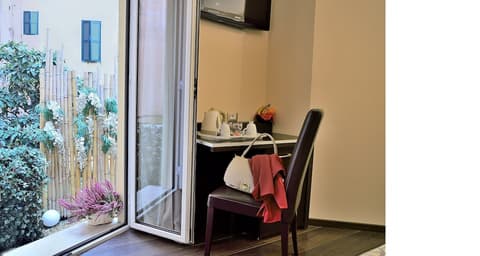 Catone District Hotel, Balcony