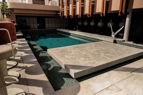 The Charlee Hotel, Pool