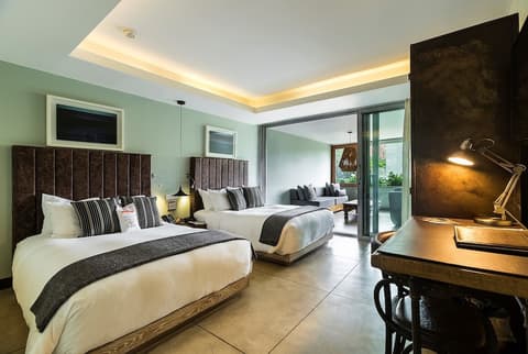 The Charlee Hotel, Room