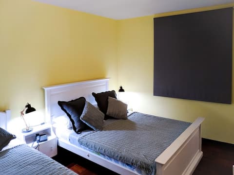 Residencial Funchal, Room