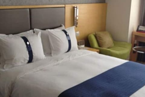 Holiday Inn Express Dongzhimen by IHG, Room