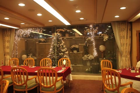 Seoul Rex Hotel, Restaurant