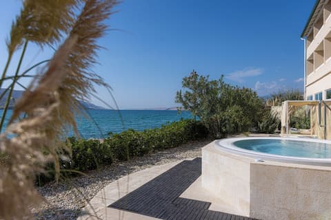 Family Hotel Pagus, Pool