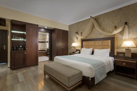 La Marquise Luxury Resort Complex, Room