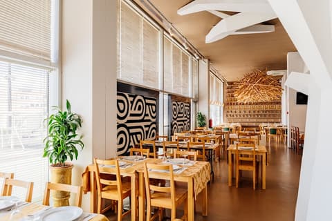 Basic Braga by Axis, Restaurant