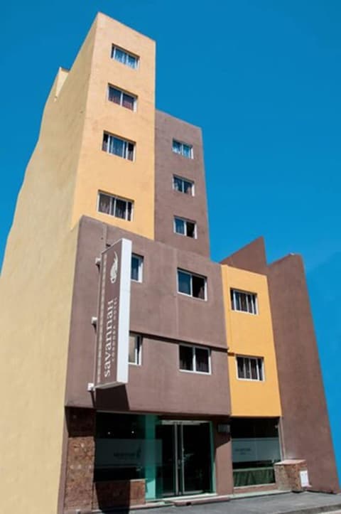 Savannah Cordoba Hotel, Front of property