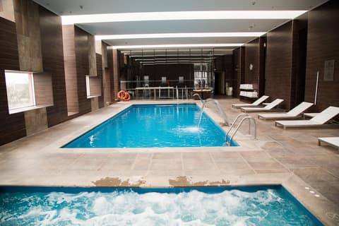 Hilton Garden Inn Santiago Airport, Private pool