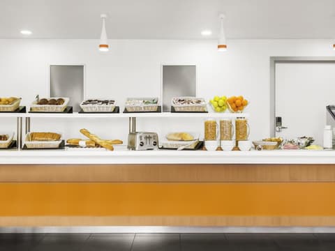 ibis budget Brugge Centrum Station, Miscellaneous