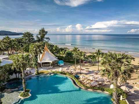 Centara Grand Beach Resort Phuket, Pool
