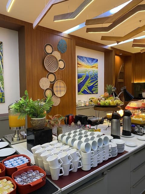 Quality Hotel Manaus, Restaurant